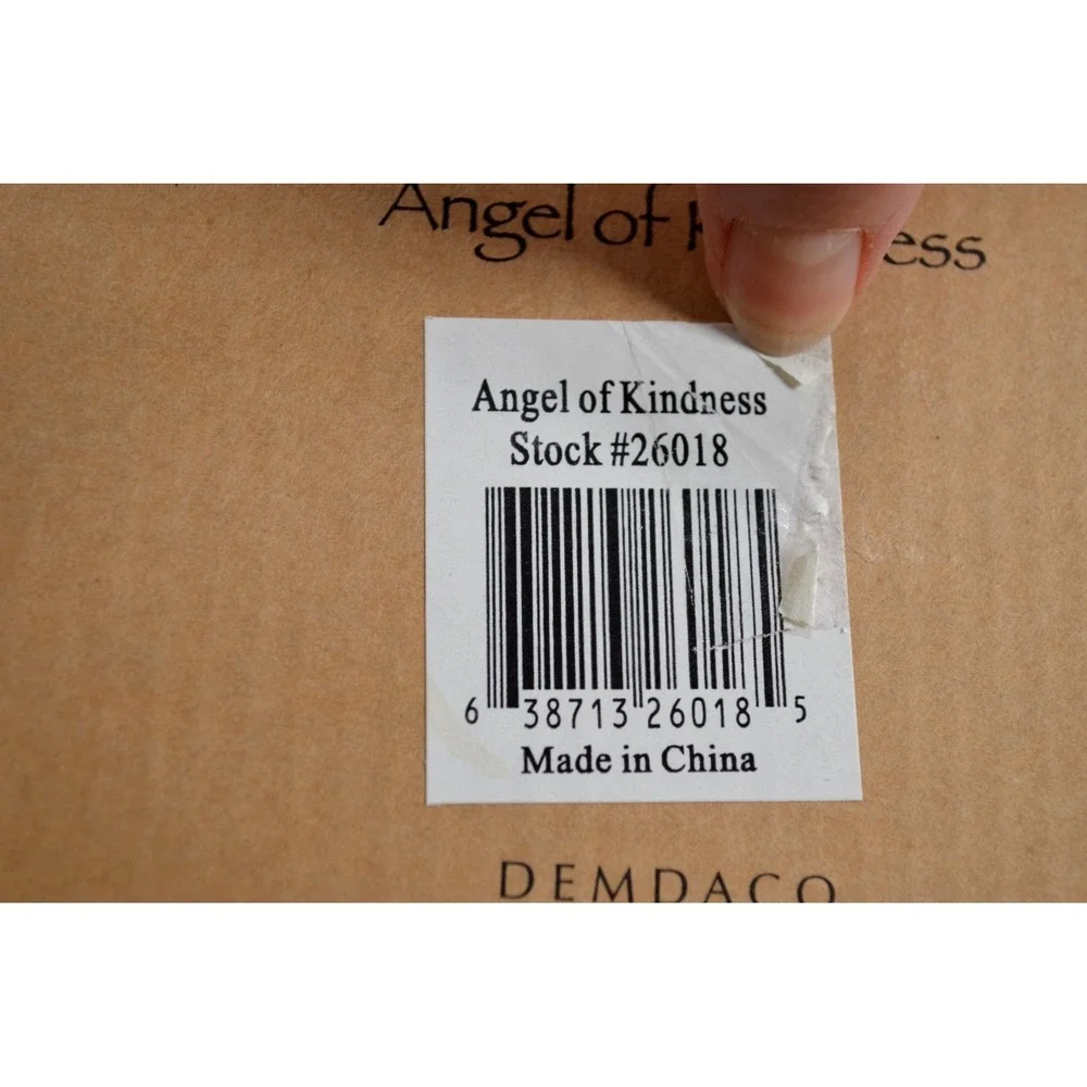 Willow Tree ANGEL OF KINDNESS Figurine Girl Holding a Cat 3